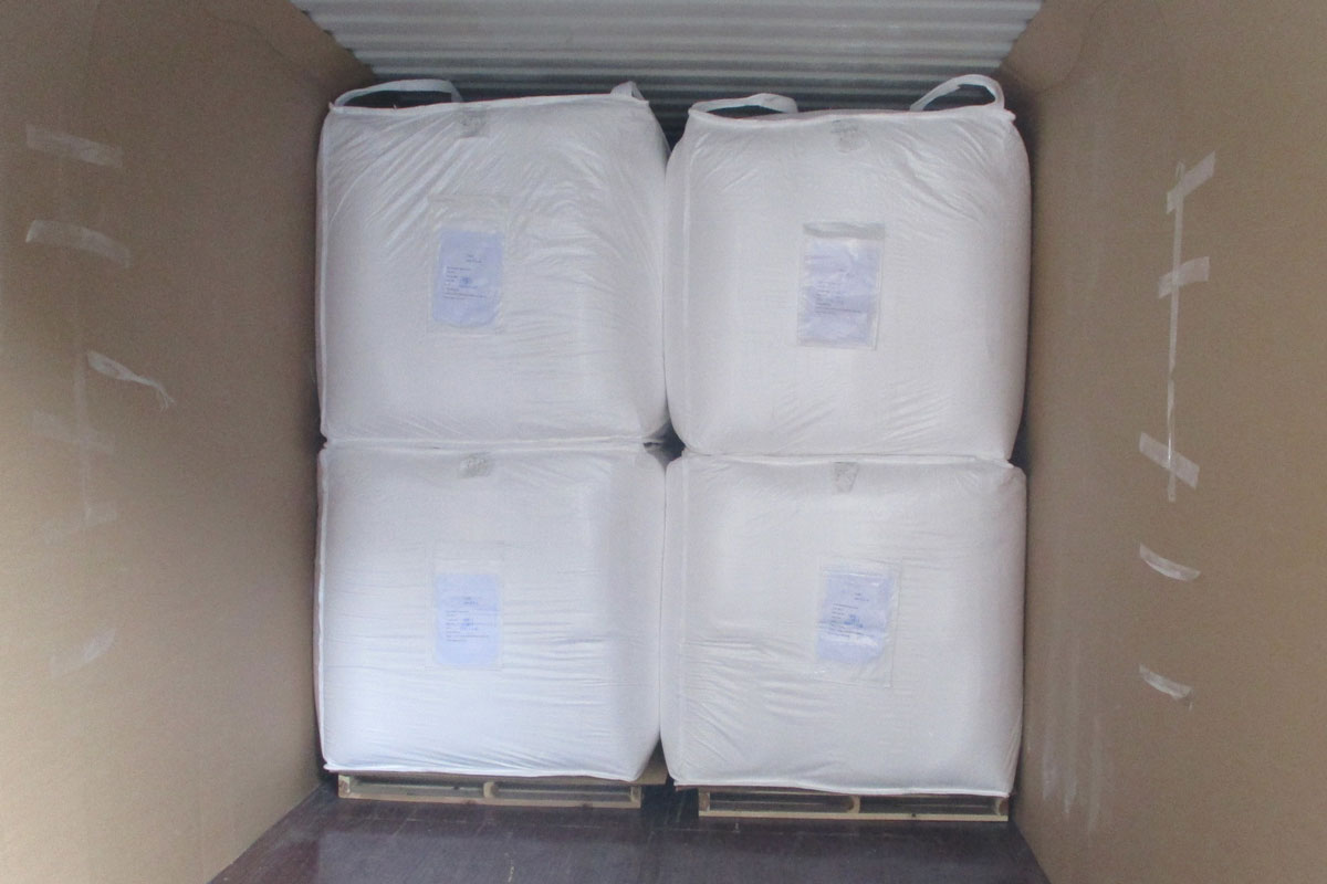 Vietnam modified tapioca starch packaging in jumbo bag.